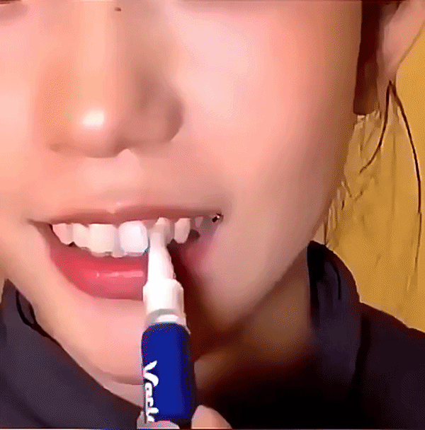 White Gloss Toothpick