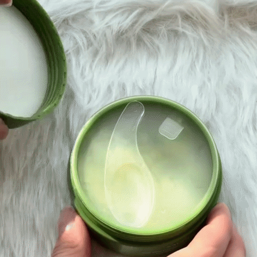 Erfrischende Aloe-Vera-Augenmasken